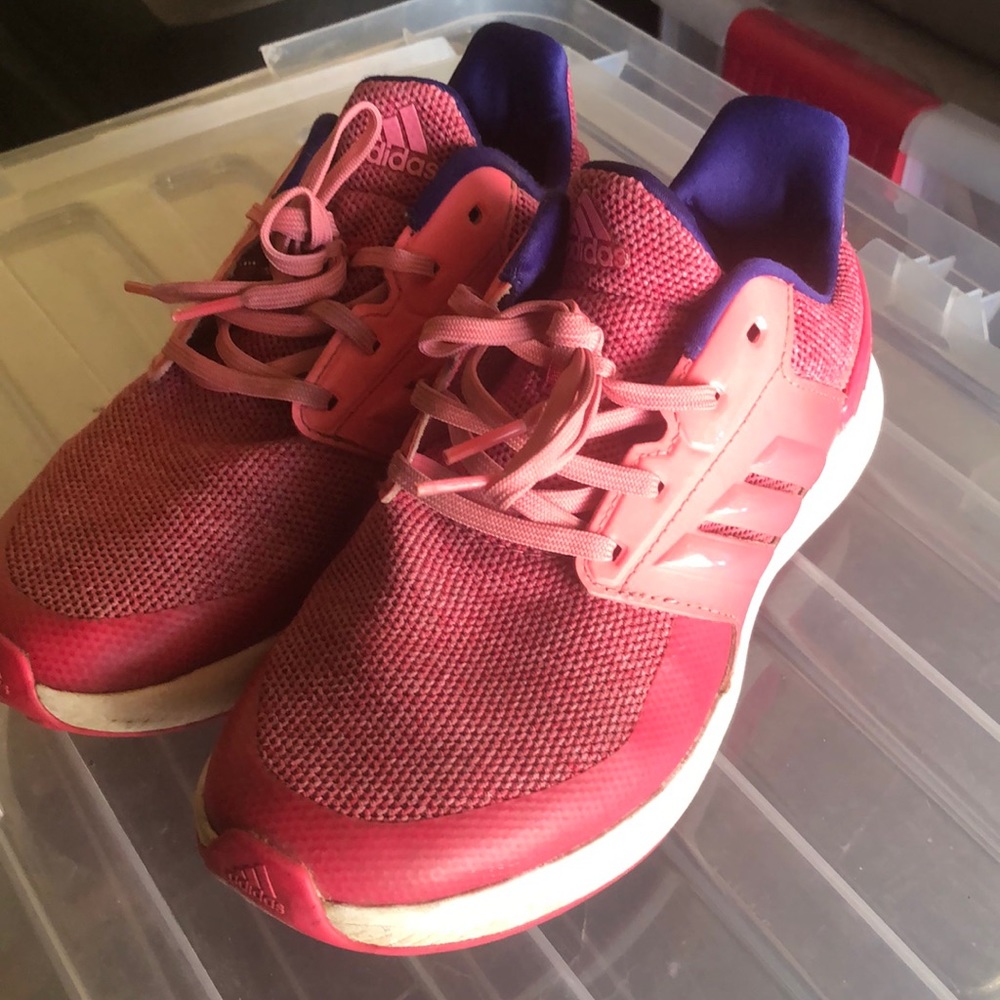 Girls shoes